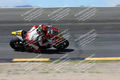 media/Apr-05-2024-Apex Assassins-CVMA Friday Practice (Fri) [[ee2ef04f2b]]/3-Racer 2/Session 3 (Bowl Speed Pans)/